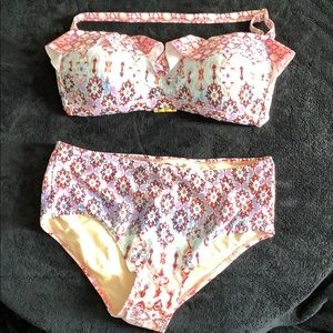 New Two- Piece Swimsuit